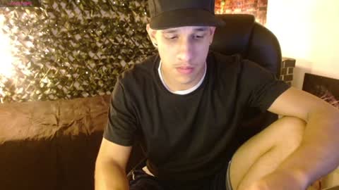 Jheider R. online show from January 25, 4:13 pm
