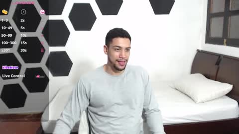 Jhors online show from January 29, 6:01 am