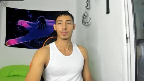 jhosep_hamilton online show from September 17, 7:06 pm