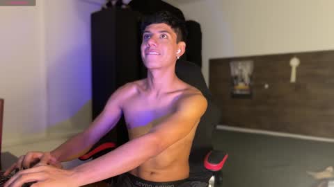 jim_dancer online show from December 27, 2:14 am