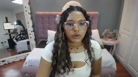 Jimena  online show from September 17, 2:42 pm
