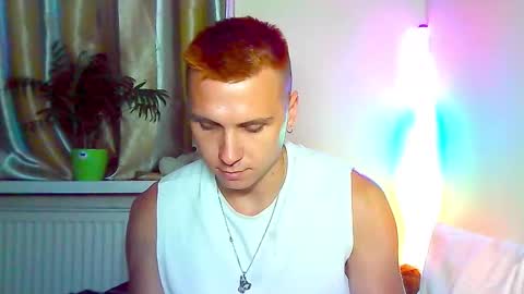 Snapshot of jimmy_bounty chatting on September 19, 4:44 pm jimmy_bounty online show from September 19, 4:44 pm