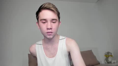 Snapshot of jimyti_bad_boy chatting on February 3, 12:36 pm jimyti_bad_boy online show from February 3, 12:36 pm
