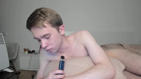 Snapshot of jimyti_bad_boy chatting on February 6, 5:03 am jimyti_bad_boy online show from February 6, 5:03 am