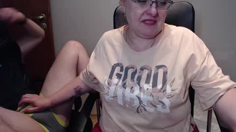 Joanna and Greg online show from January 23, 8:13 pm