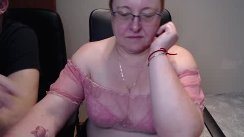 Joanna and Greg online show from January 25, 7:38 am