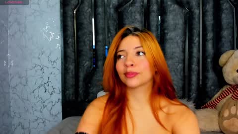 Snapshot of johana_fox_ chatting on January 28, 11:28 am johana fox online show from January 28, 11:28 am