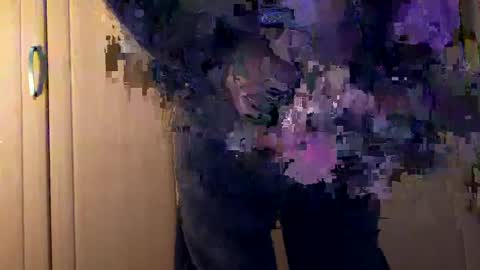 Snapshot of john06070 chatting on December 25, 9:02 am Uk daddy online show from December 25, 9:02 am