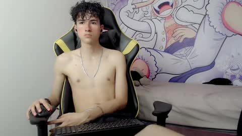 Snapshot of johnny_cagee chatting on January 13, 2:18 am johnny_cagee online show from January 13, 2:18 am