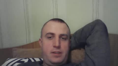 Snapshot of johnoreon chatting on February 9, 5:01 pm johnoreon online show from February 9, 5:01 pm