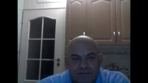 Snapshot of jolmasz30 chatting on December 23, 1:29 am jolmasz30 online show from December 23, 1:29 am