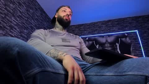 JonahHunt online show from January 22, 4:55 pm