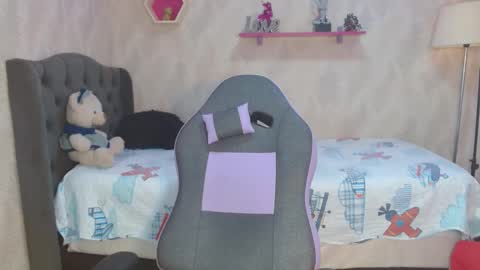 Snapshot of jose_sexycumm chatting on February 19, 7:16 pm jose_sexycumm online show from February 19, 7:16 pm