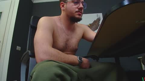 Snapshot of joshknights chatting on February 18, 12:39 pm JoshKnight online show from February 18, 12:39 pm