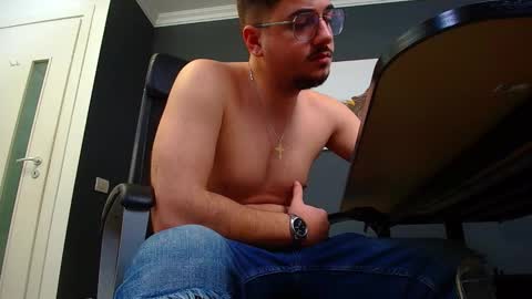 Snapshot of joshknights chatting on March 1, 8:34 am JoshKnight online show from March 1, 8:34 am