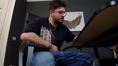 Snapshot of joshknights chatting on February 17, 9:46 am JoshKnight online show from February 17, 9:46 am