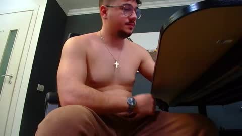 Snapshot of joshknights chatting on February 28, 12:20 pm JoshKnight online show from February 28, 12:20 pm
