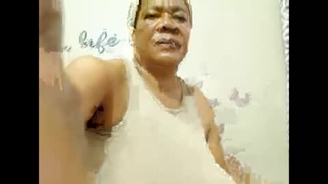 DairyQueen online show from February 19, 6:22 am