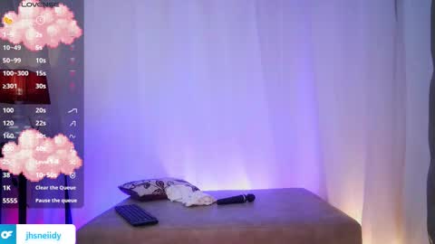 Josneidy  Jos   online show from September 12, 5:53 am
