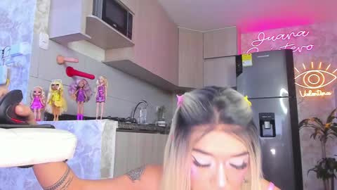 JUANA VALENTINA QUINTERO independent model  ONLY FANS --- Juanaquintero online show from February 10, 9:04 am