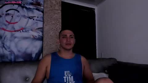 Juan David online show from December 3, 12:44 pm