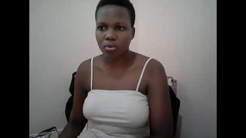juicy_bella2 online show from September 14, 9:55 am