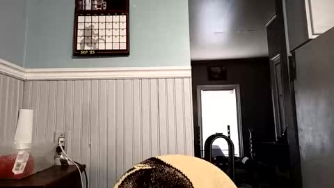 juicyfreak422880 online show from September 8, 11:15 pm