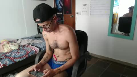 Julfigo online show from January 20, 5:06 pm