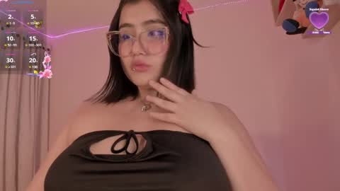 Juliana online show from December 1, 8:44 pm