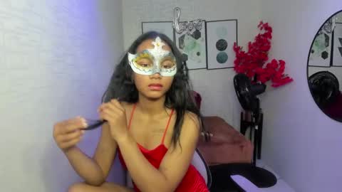 Snapshot of julie_coper chatting on March 8, 8:03 pm julie coper online show from March 8, 8:03 pm