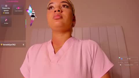 Snapshot of julieta_flower chatting on September 17, 11:57 am Julieta IG juietaflower06 online show from September 17, 11:57 am