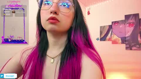 Snapshot of julieta_shelby chatting on February 22, 1:00 am Julieta Independent model online show from February 22, 1:00 am