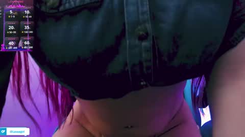 Snapshot of julieta_shelby chatting on February 18, 11:52 pm Julieta Independent model online show from February 18, 11:52 pm