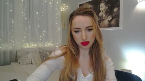 JulietteSensual online show from January 14, 9:30 pm