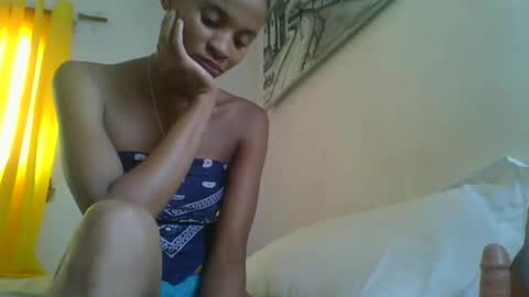 juliexexy online show from March 12, 11:42 am