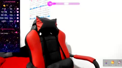 Snapshot of julya_smith_69 chatting on December 11, 4:41 pm Julya Smith online show from December 11, 4:41 pm