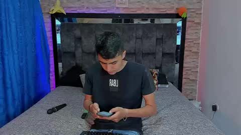 Juan and friends online show from February 17, 7:37 am