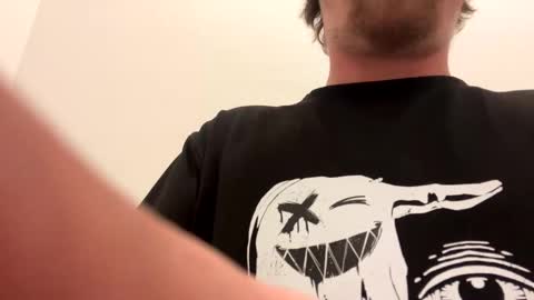 Rock  Peaches  Last tipper gets surprise online show from December 25, 7:14 am