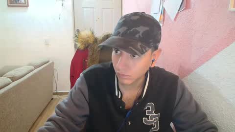 kael_art_d online show from December 2, 7:08 am