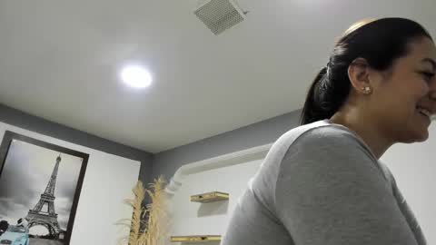 Snapshot of kagomme_h chatting on September 9, 9:31 am Antonella online show from September 9, 9:31 am