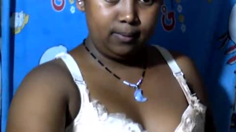 Snapshot of kaillah chatting on February 26, 11:43 am kaillah online show from February 26, 11:43 am