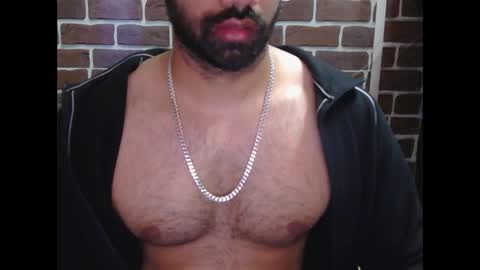 Vicky online show from February 1, 6:08 pm
