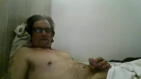 Snapshot of kalifornia91666 chatting on December 6, 9:49 am kalifornia91666 online show from December 6, 9:49 am