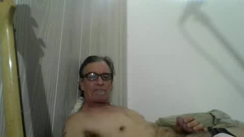 Snapshot of kalifornia91666 chatting on December 29, 9:28 am kalifornia91666 online show from December 29, 9:28 am