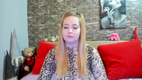 Snapshot of kalindahot chatting on March 6, 1:16 am kalindahot online show from March 6, 1:16 am