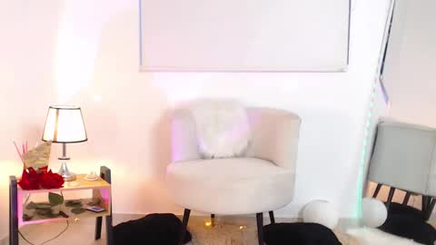 Snapshot of kalola_guerra chatting on February 26, 11:21 am kalola_guerra online show from February 26, 11:21 am
