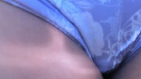 Snapshot of kamila_arias chatting on February 3, 3:06 pm online show from February 3, 3:06 pm