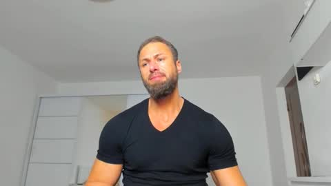 Snapshot of kanegriffin26 chatting on February 4, 12:08 am Kane OF strongkane online show from February 4, 12:08 am