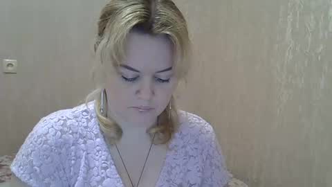 karennelsonx online show from February 7, 3:19 pm