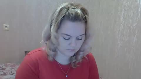 karennelsonx online show from January 27, 9:13 am